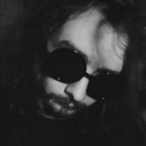 Meet your Posher, Elliot